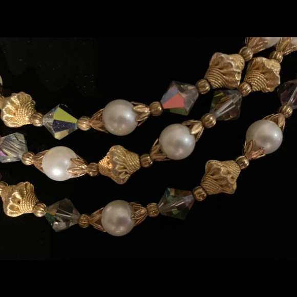 1940’s genuine Aurora Borealis and detailed gold beaded stunning necklace - Picture 4 of 5